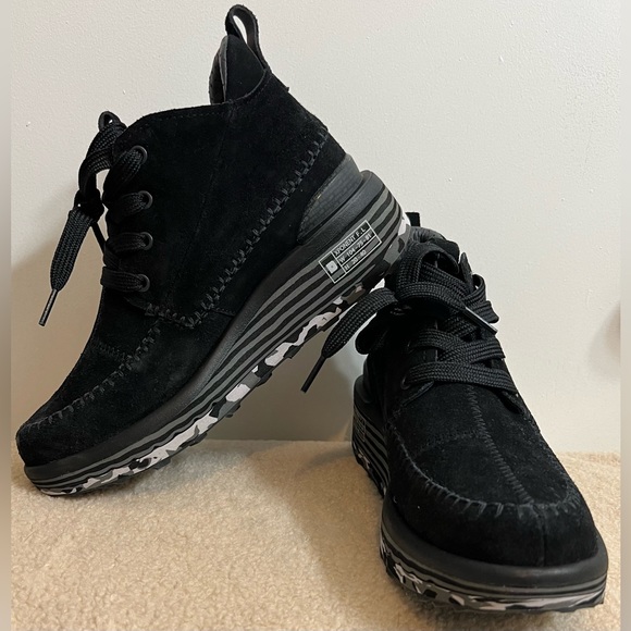 DECKERS X LAB Bootie 6 - Picture 16 of 17